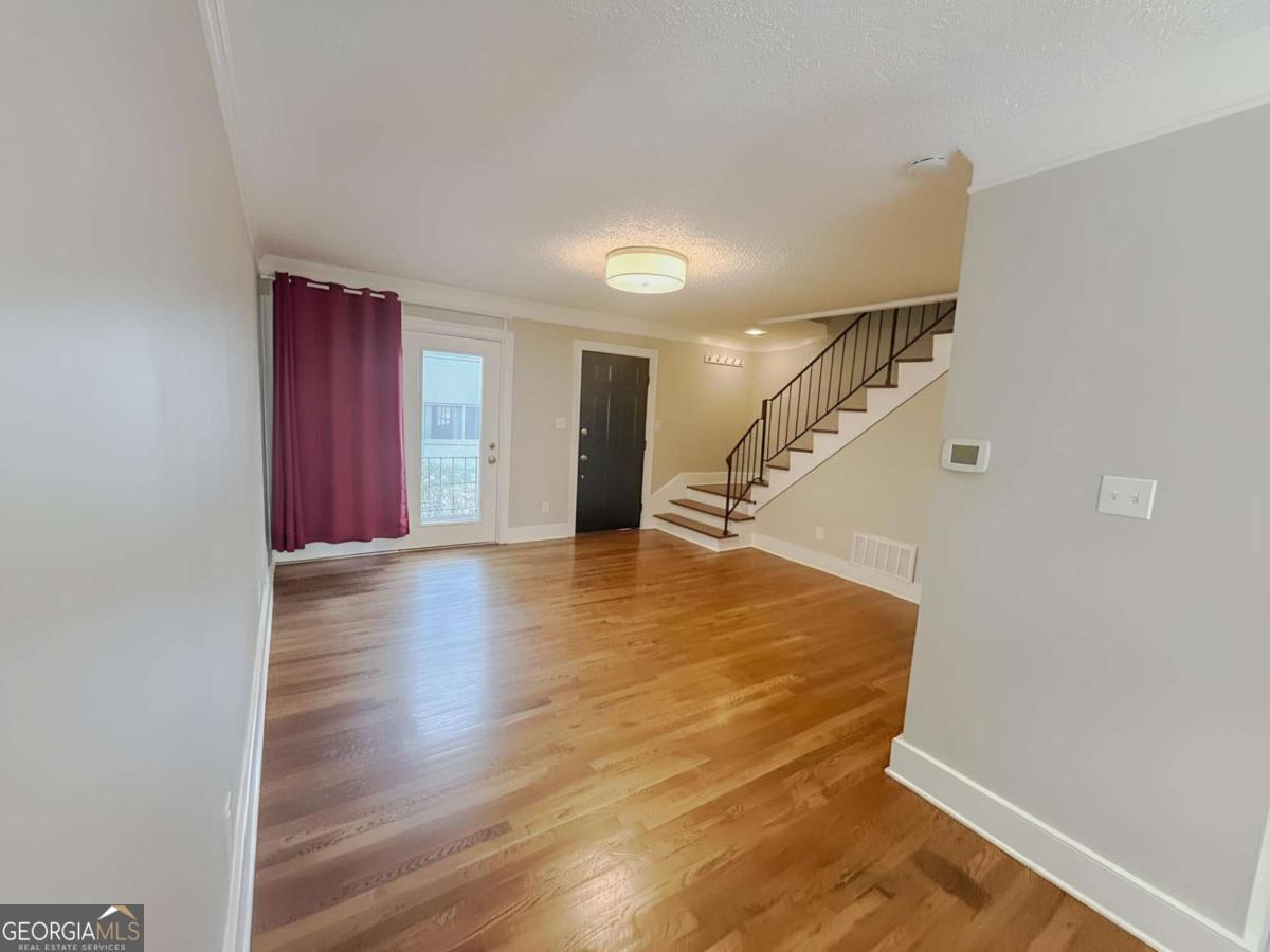 411 10th Street Ne # 7 Property Photo 23