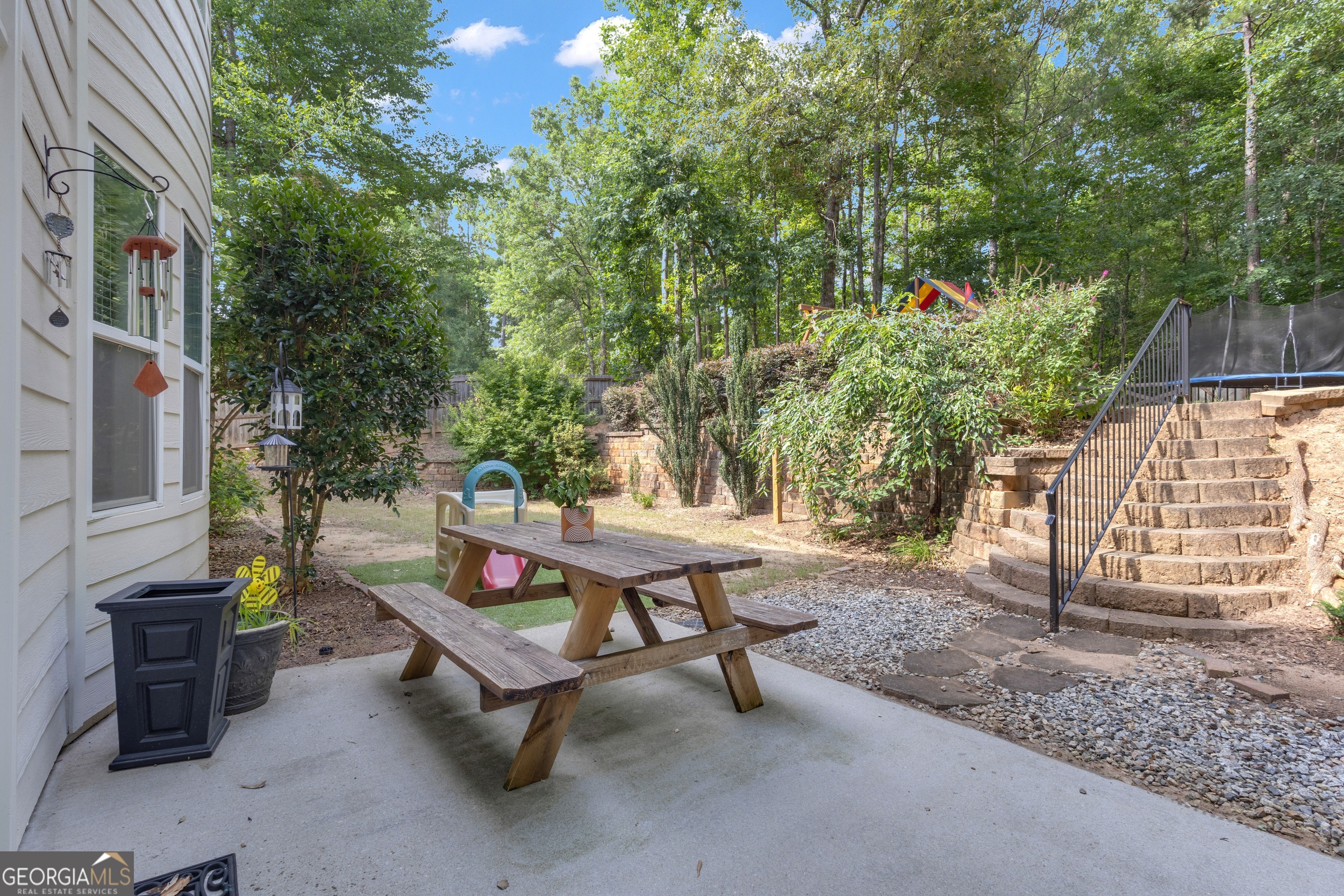 105 Tudor Way Property Photo 38
