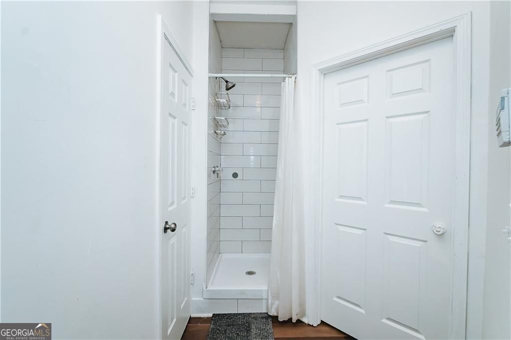 1112 Willow Crest Way Property Photo 15