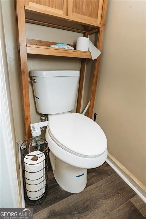 1112 Willow Crest Way Property Photo 20
