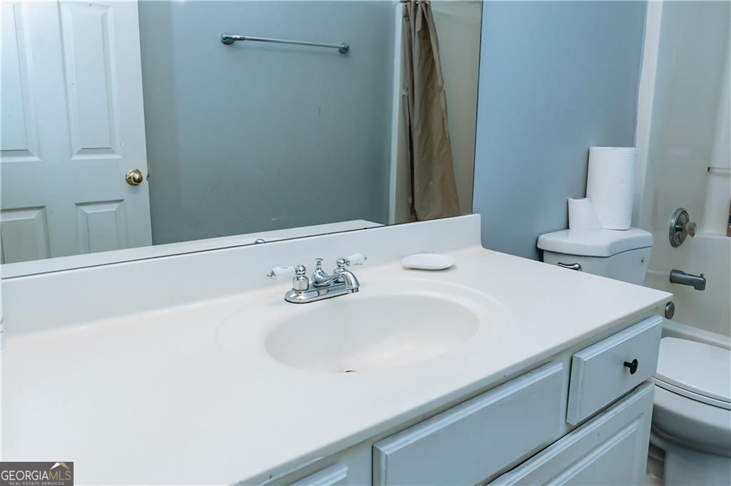 1112 Willow Crest Way Property Photo 21