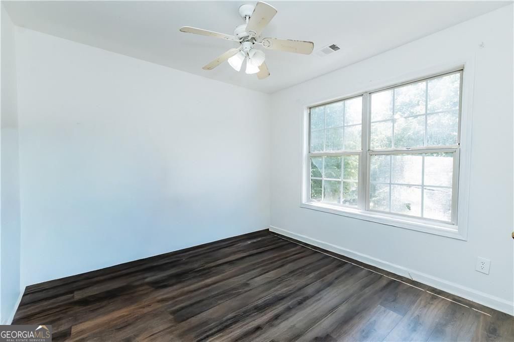 1112 Willow Crest Way Property Photo 27