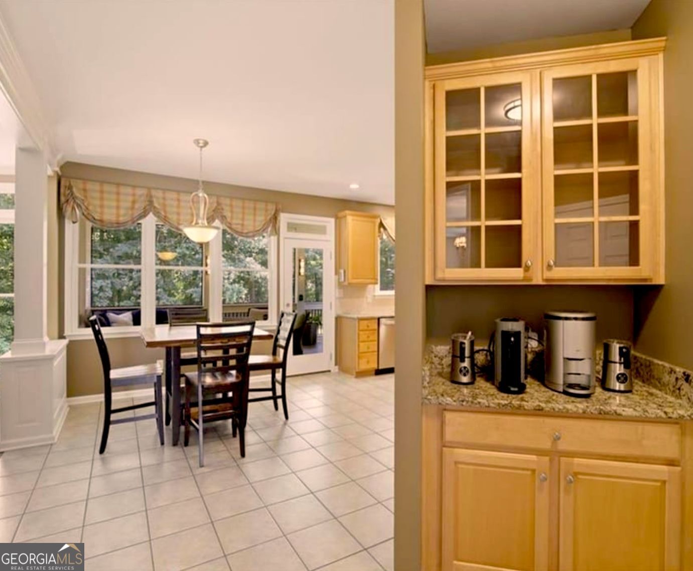 1005 Coleridge Way Property Photo 7