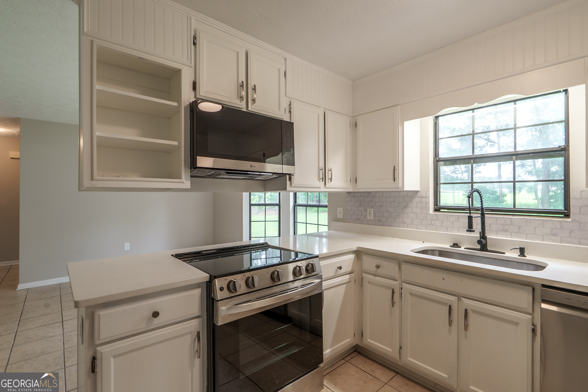 106 Newport Road Ne Property Photo 13
