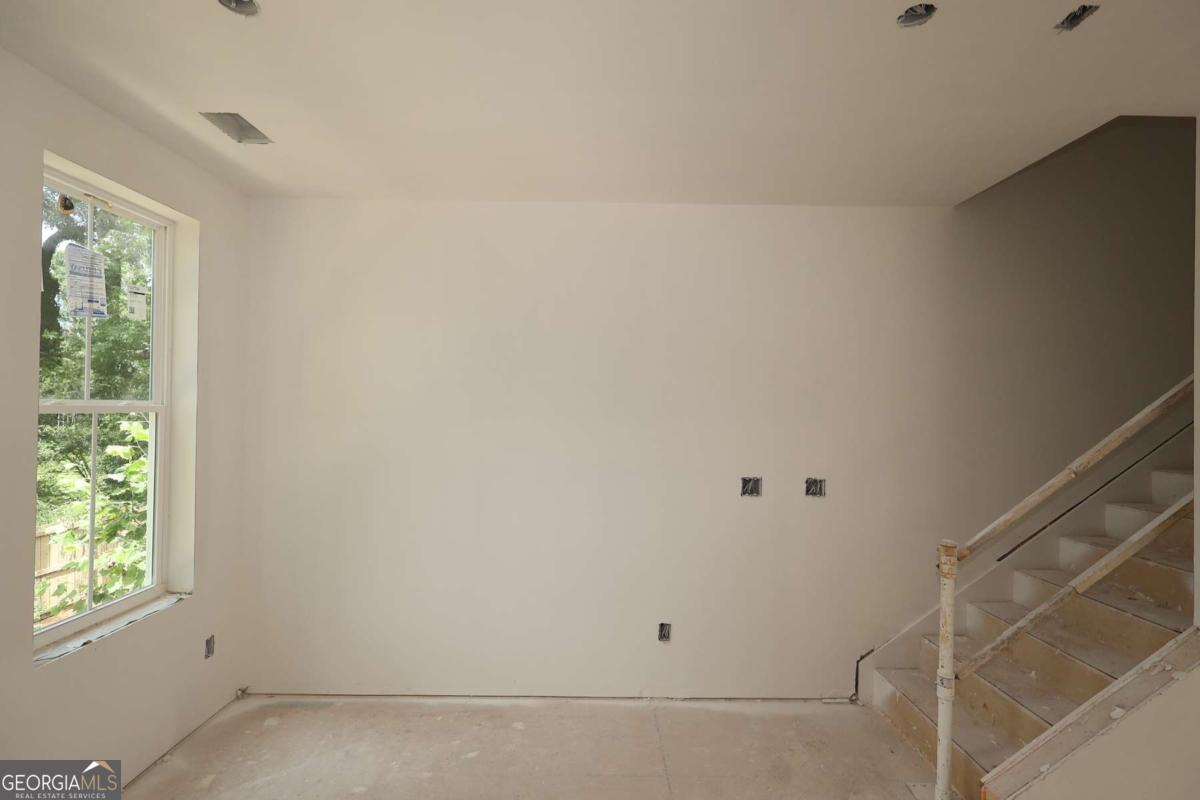 646 Memphis Drive Property Photo 11