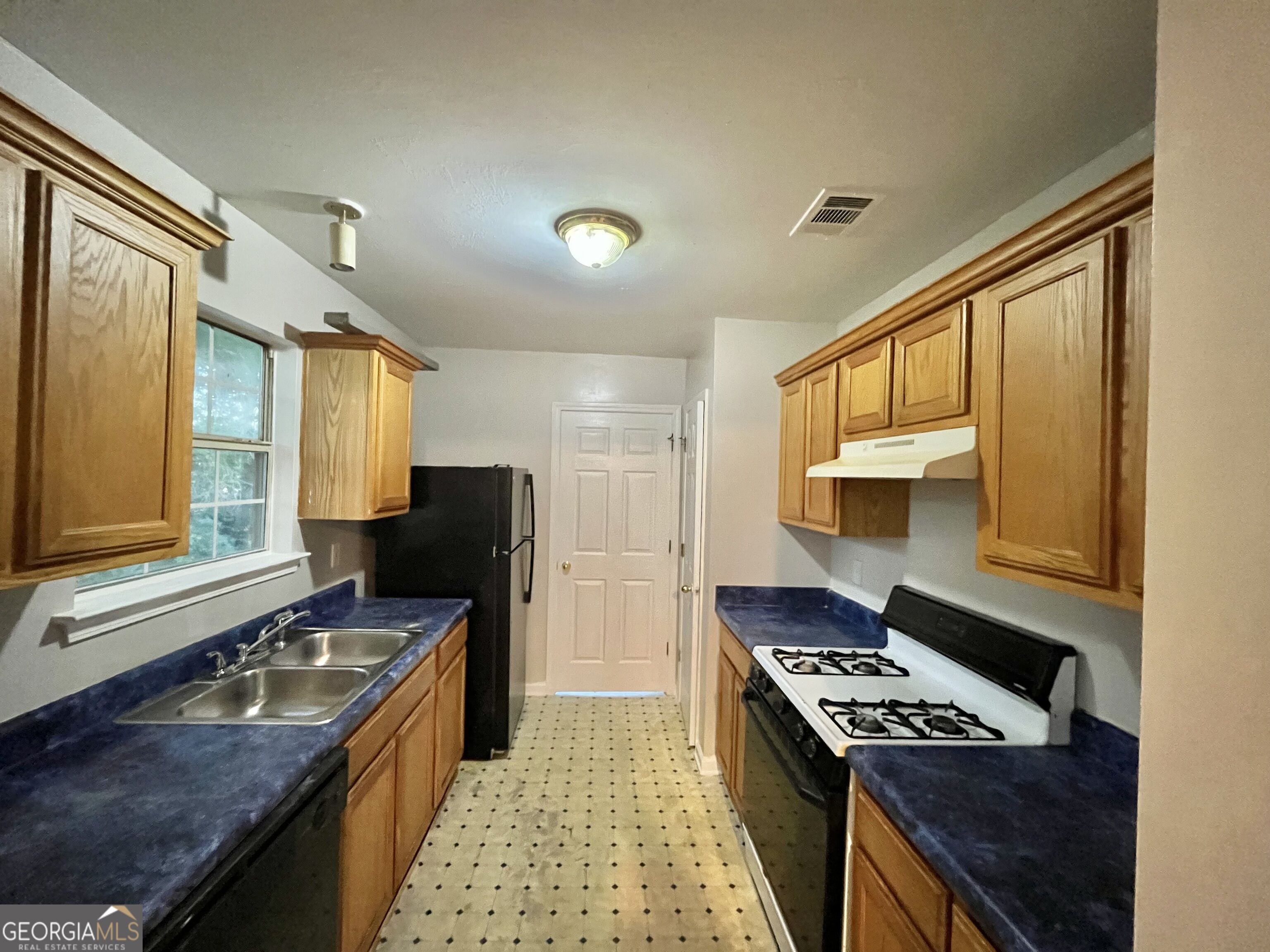 5781 Eagles Feather Lane Property Photo 14