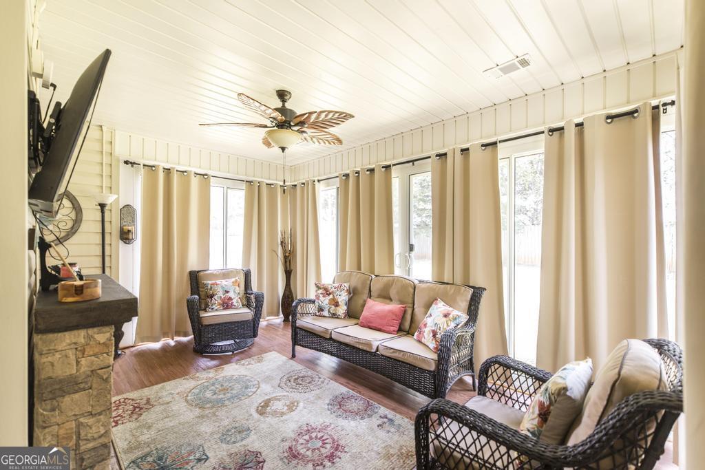 112 Finch Drive Property Photo 27