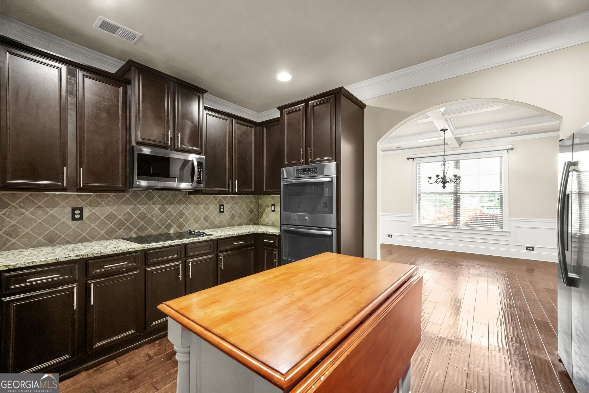 882 Nestling Drive Property Photo 12