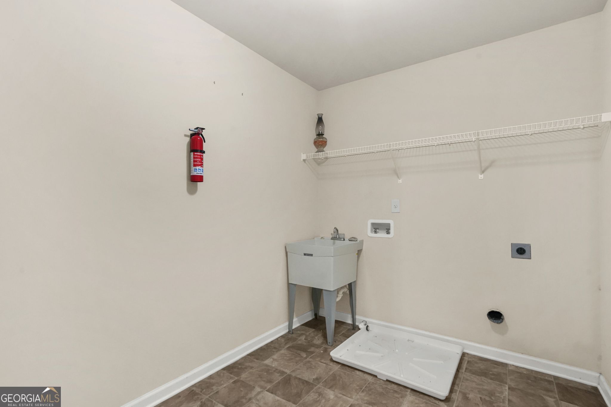 882 Nestling Drive Property Photo 42