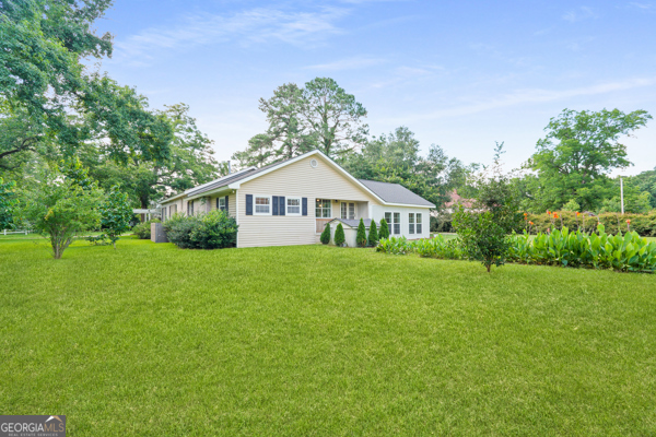 439 Dover Road Property Photo 7