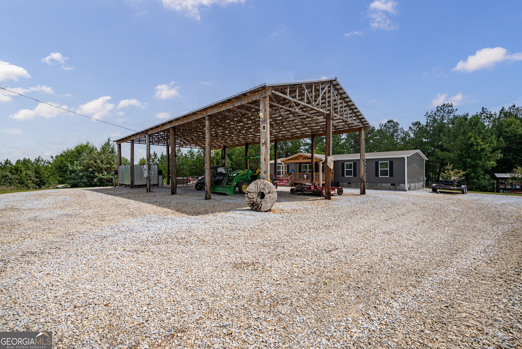 2286 Duffell Martin Road Property Photo 9