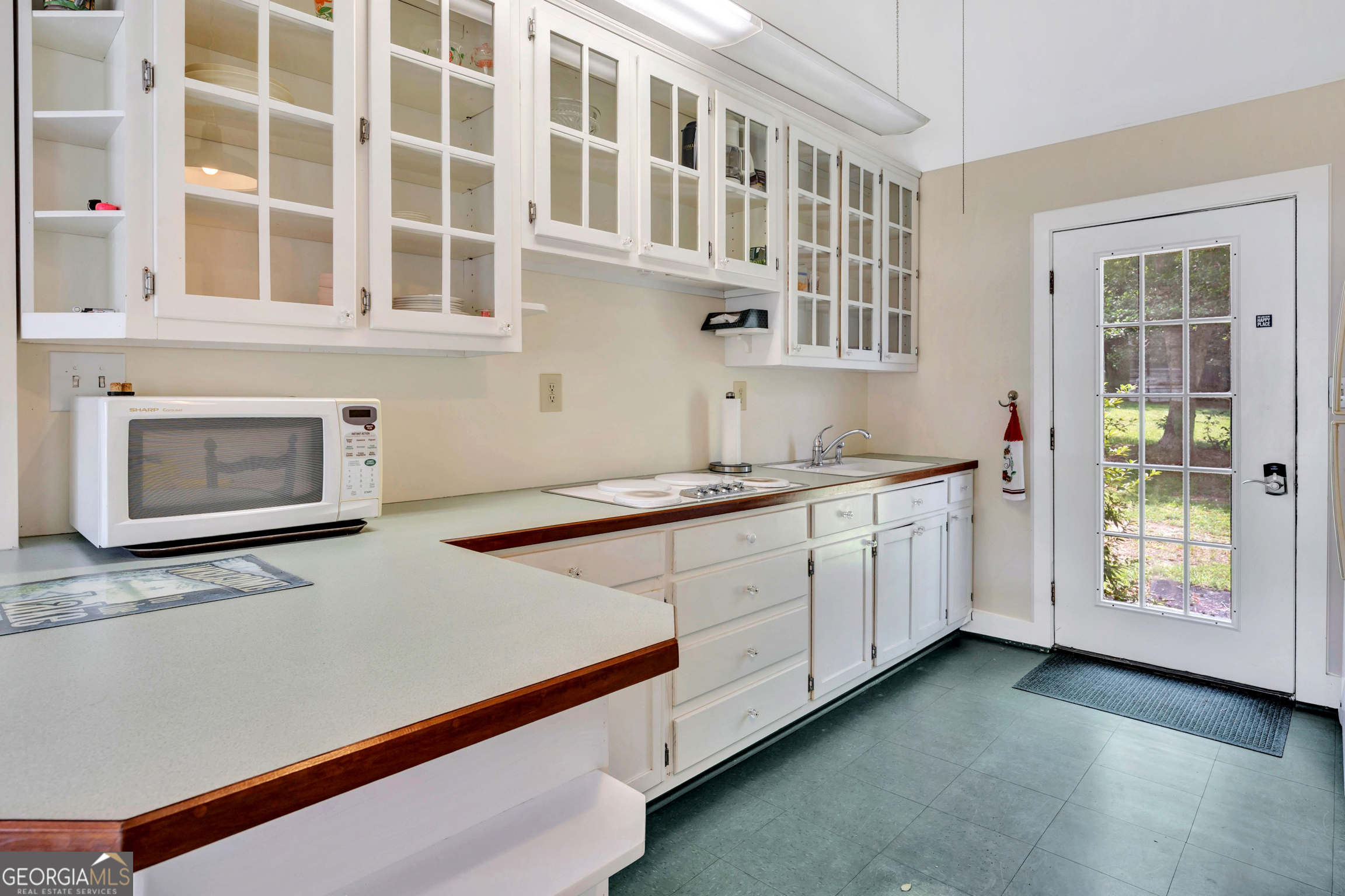 124 E Ward Road Property Photo 18