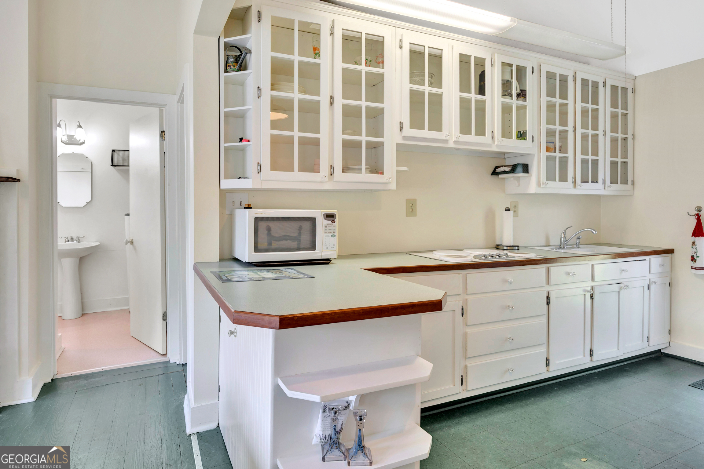 124 E Ward Road Property Photo 19
