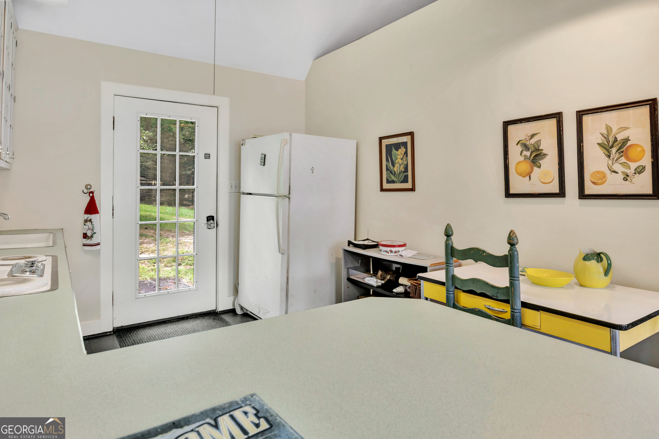 124 E Ward Road Property Photo 20