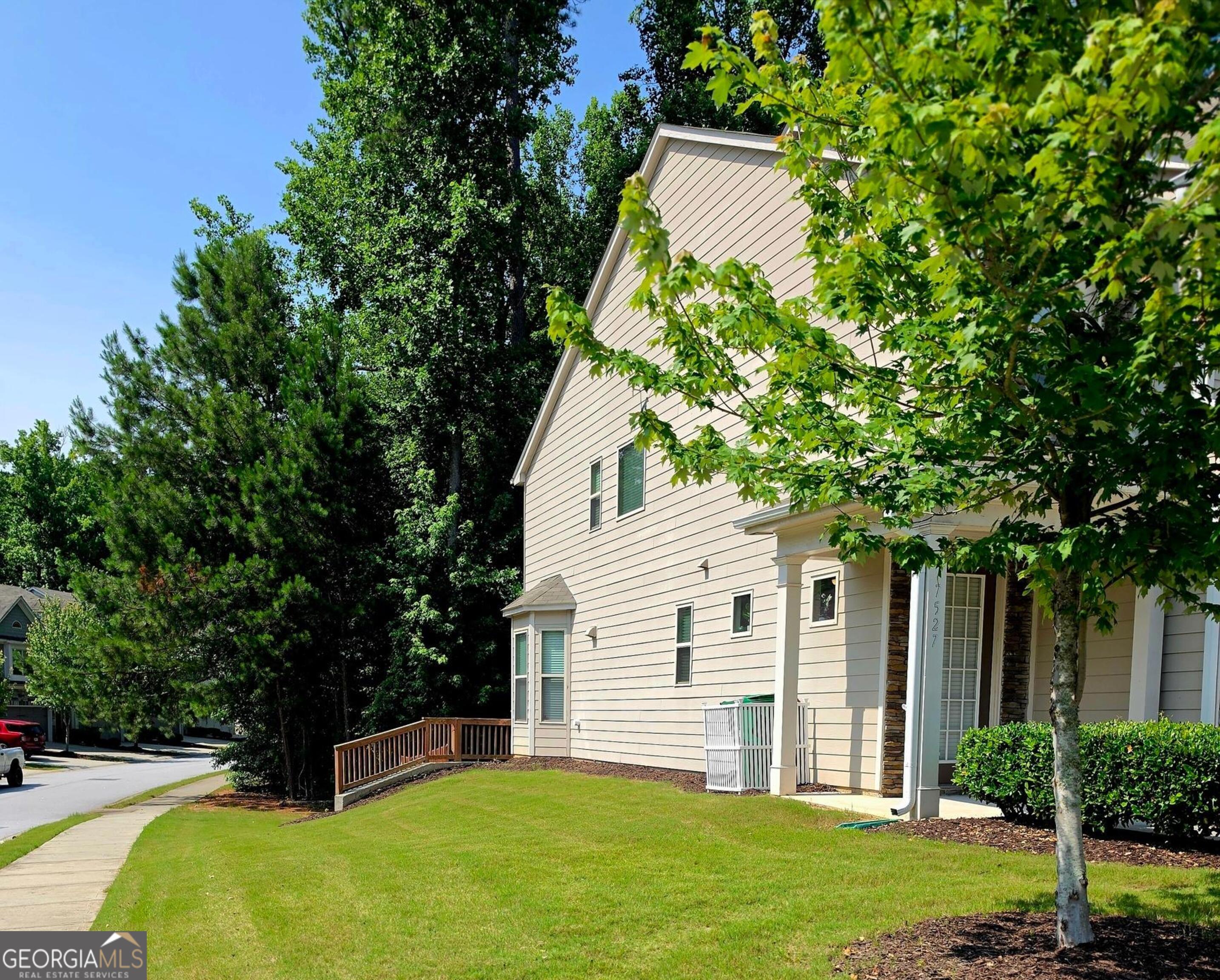 7527 Stone Creek Path Property Photo 15