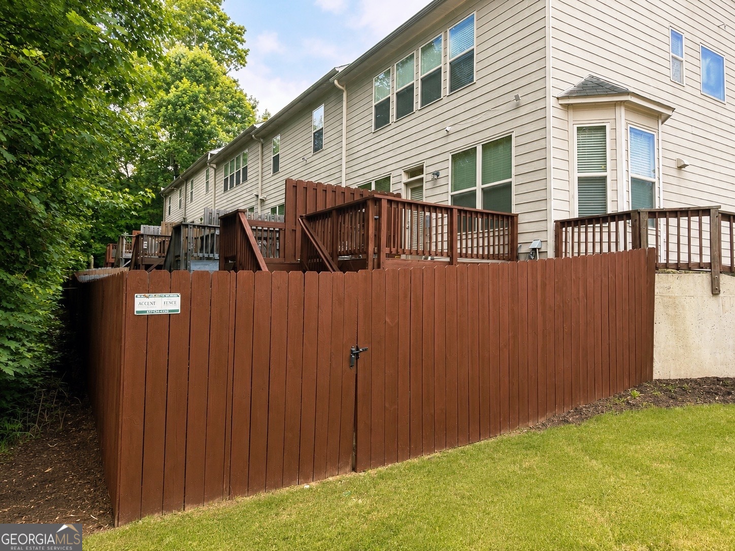 7527 Stone Creek Path Property Photo 18