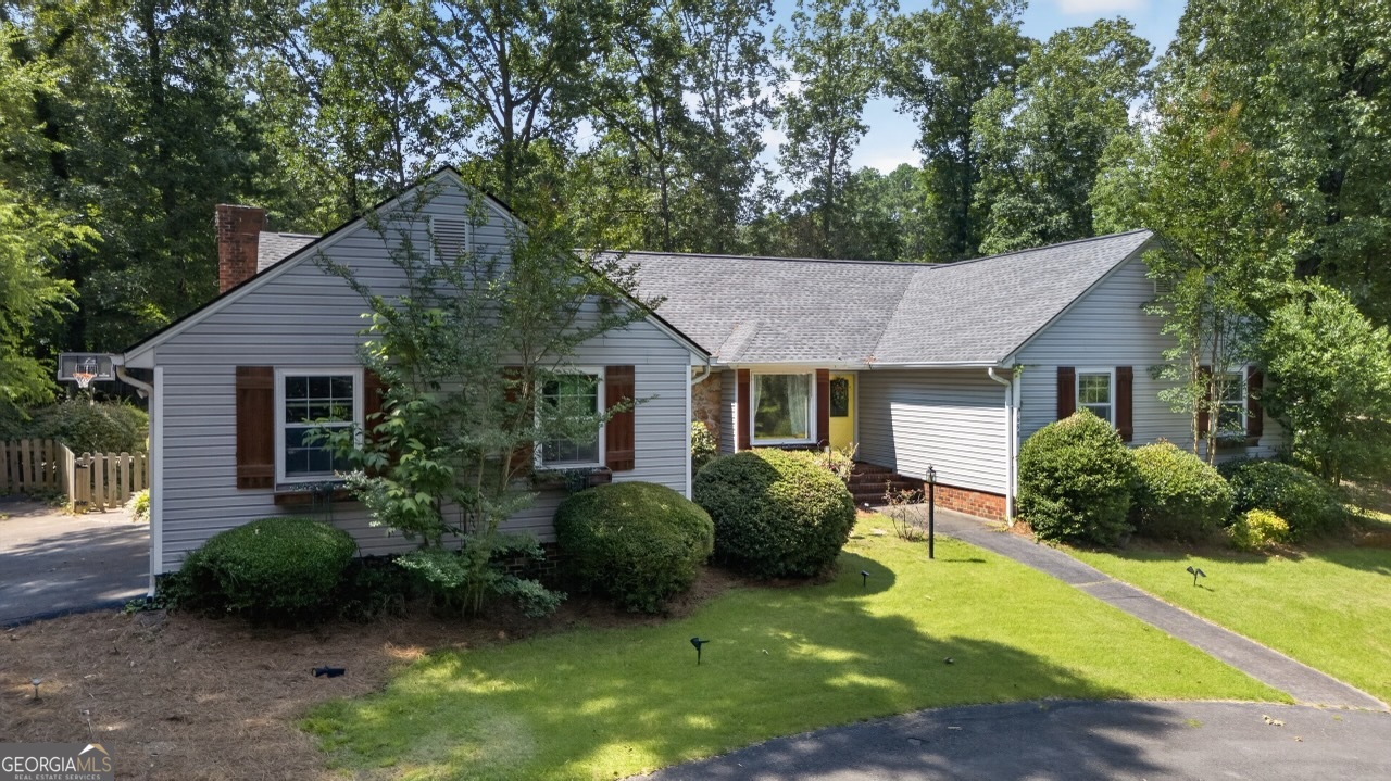 1658 Horseleg Creek Road Sw Property Photo 1