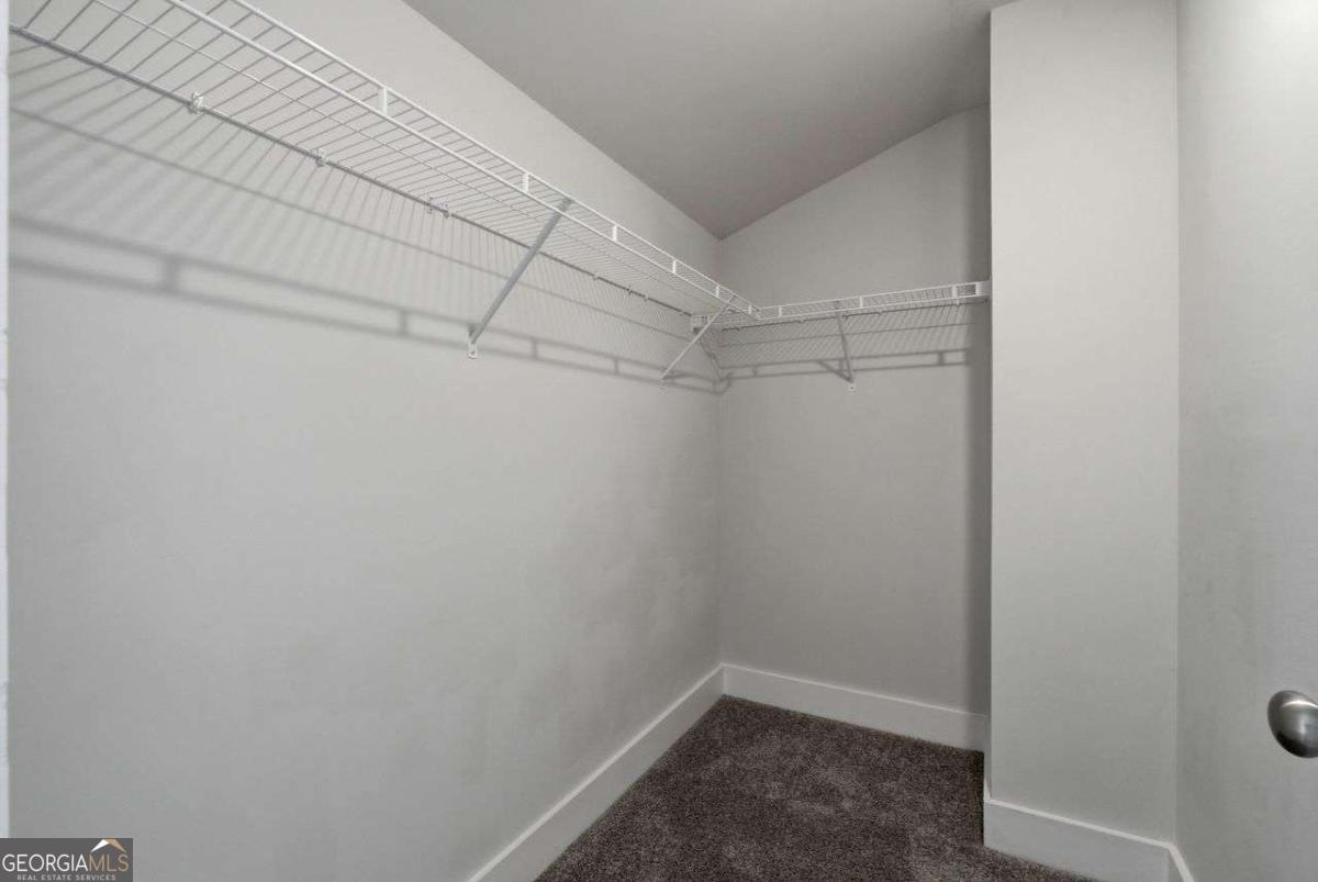 111 Crestbrook Way Property Photo 22