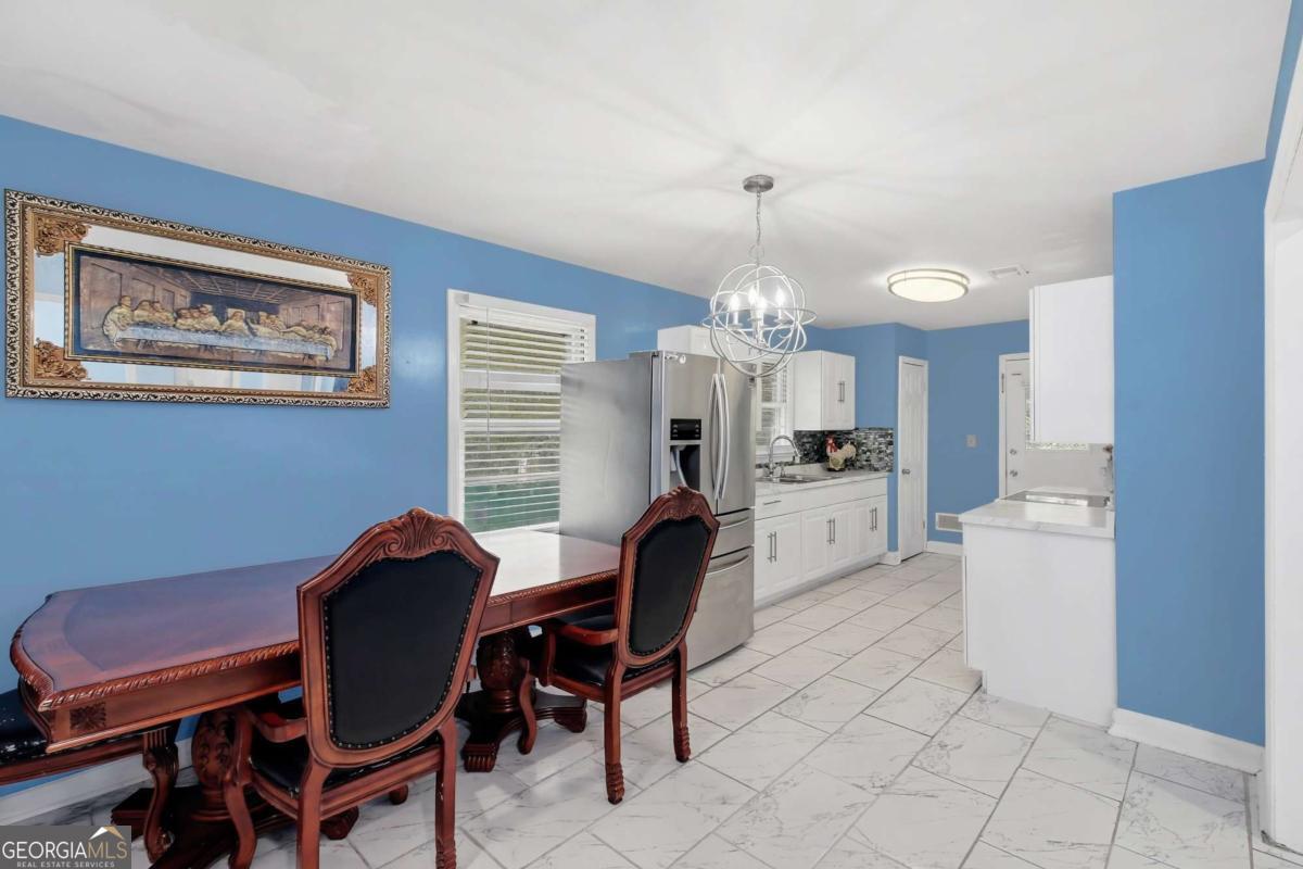 1101 Lloyd Drive Property Photo 9