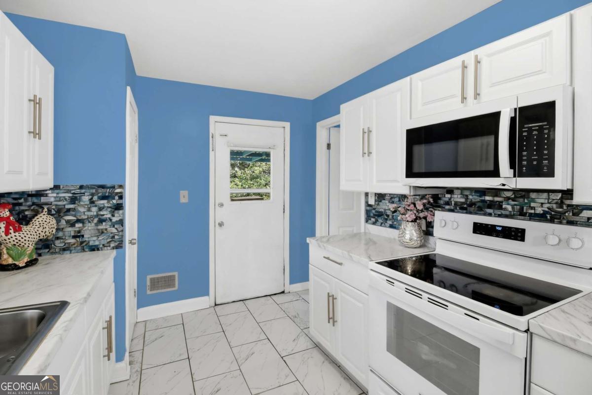 1101 Lloyd Drive Property Photo 15