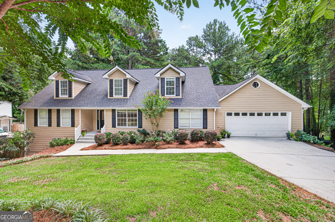 1074 Westchester Drive Sw Property Photo 3