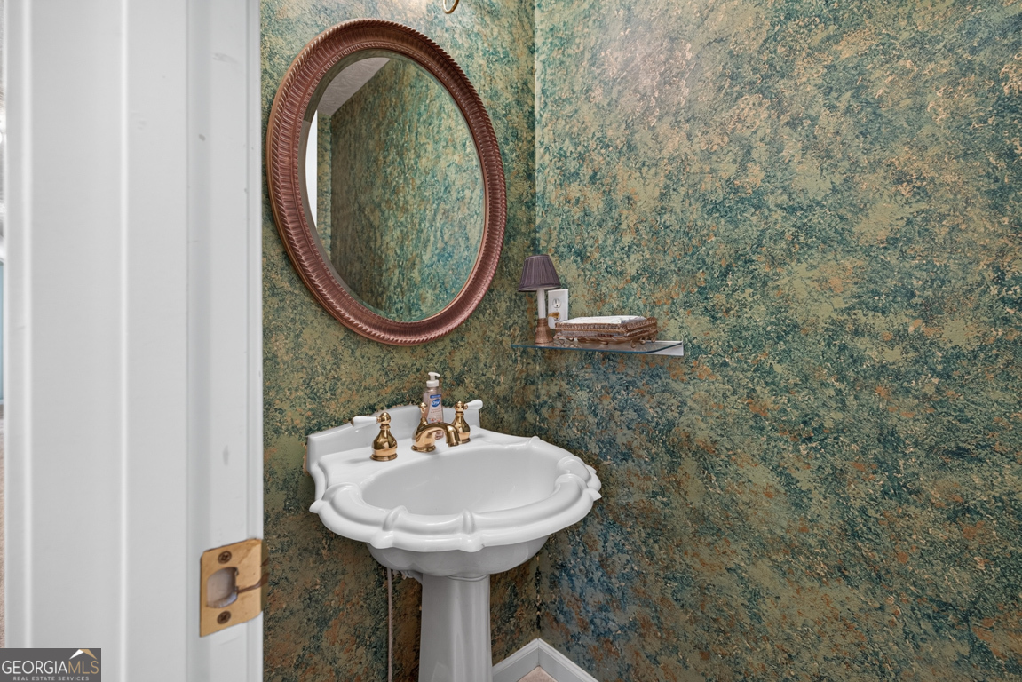 1074 Westchester Drive Sw Property Photo 19