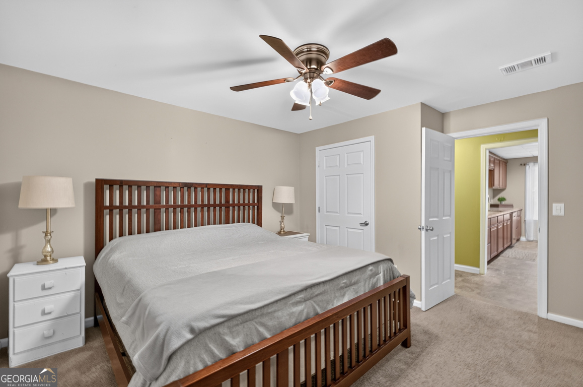 1074 Westchester Drive Sw Property Photo 54