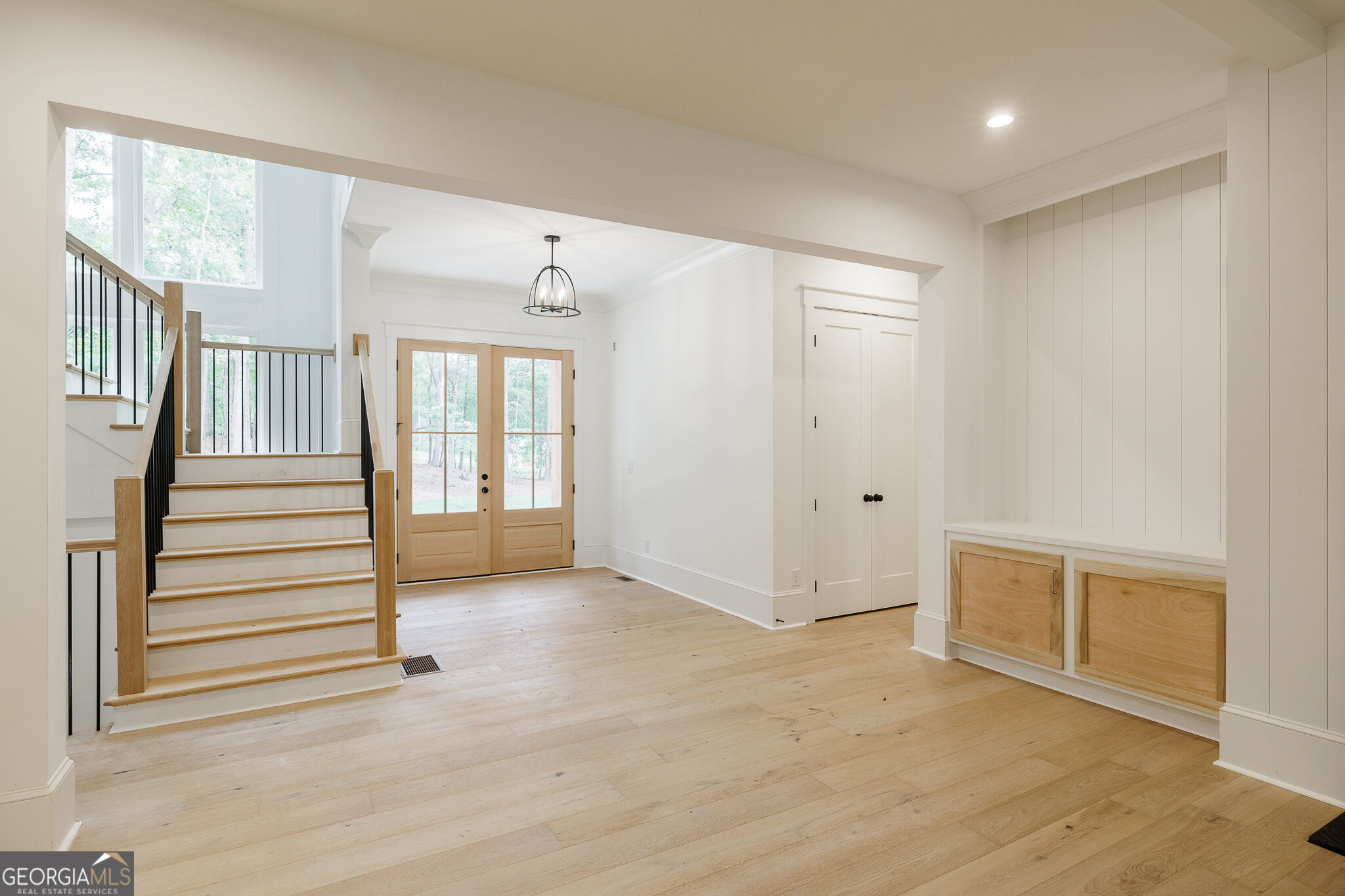 242 Carriage Avenue Property Photo 8