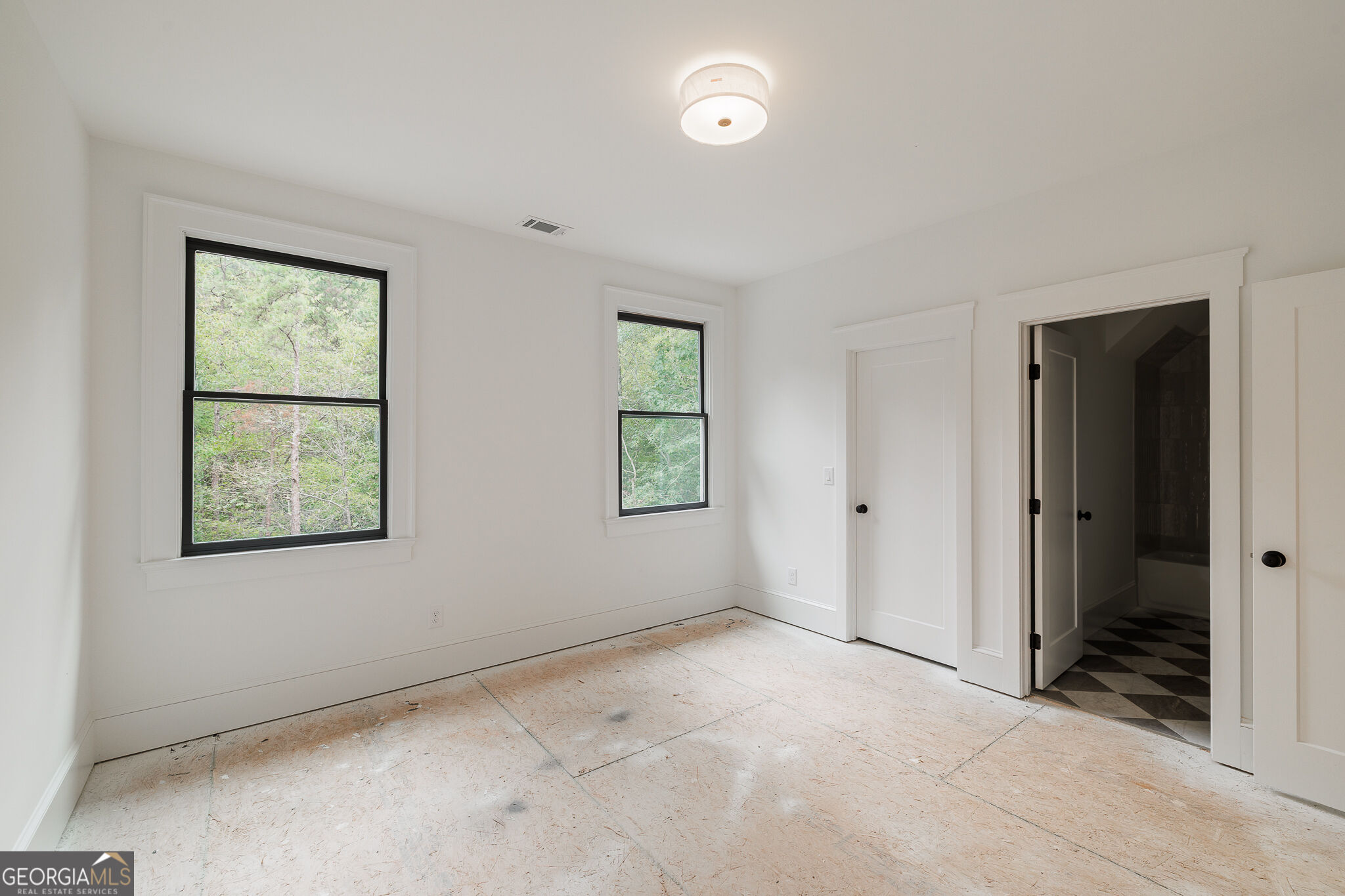 242 Carriage Avenue Property Photo 50