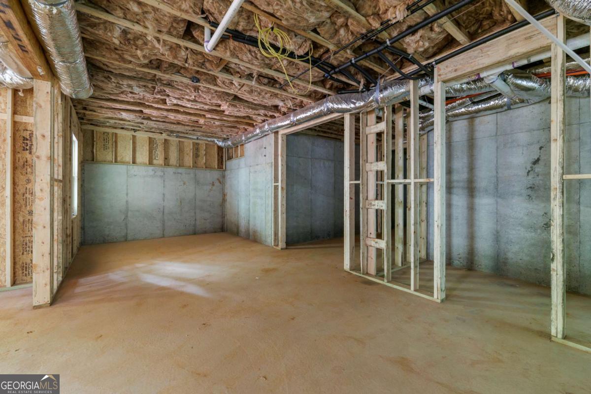 242 Carriage Avenue Property Photo 56