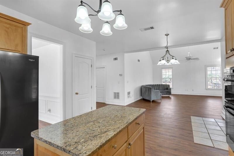 480 Young James Circle Property Photo 15