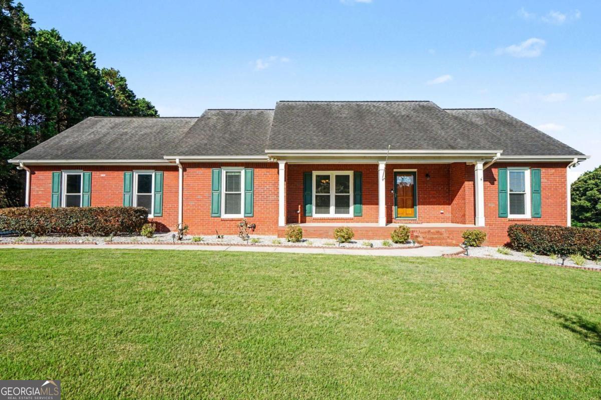 2822 Green Road Property Photo 1
