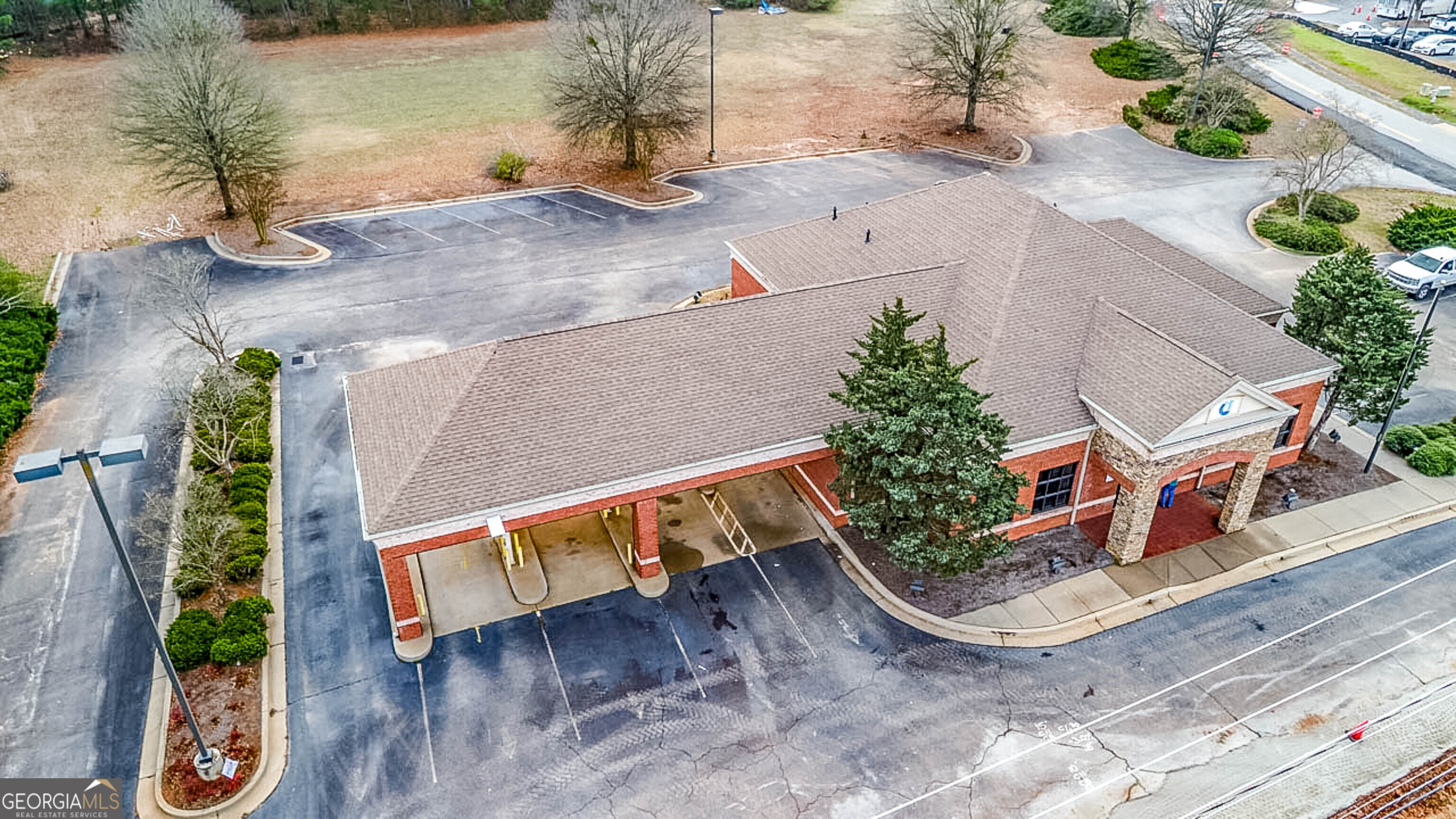 865 Highway 20/81 Property Photo 33