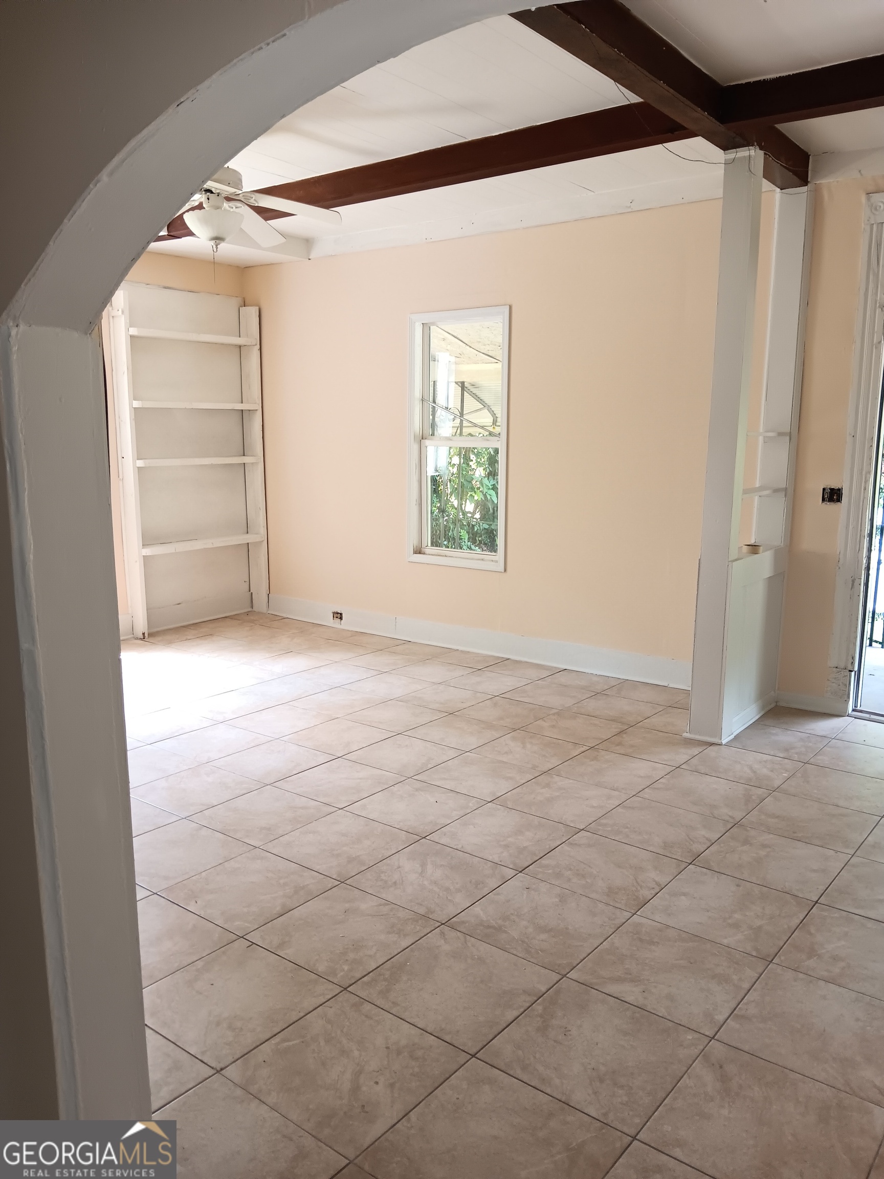 678 Dixie Avenue Property Photo 2