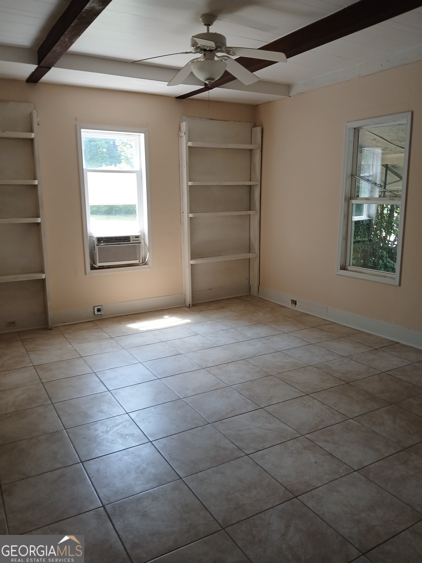 678 Dixie Avenue Property Photo 17