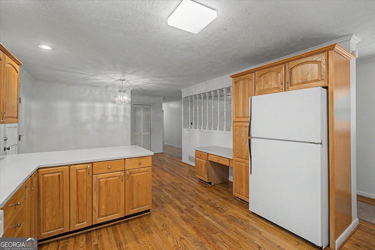 596 Morningside Drive Property Photo 18