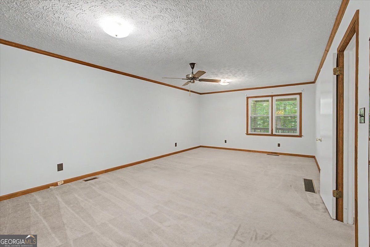 596 Morningside Drive Property Photo 26