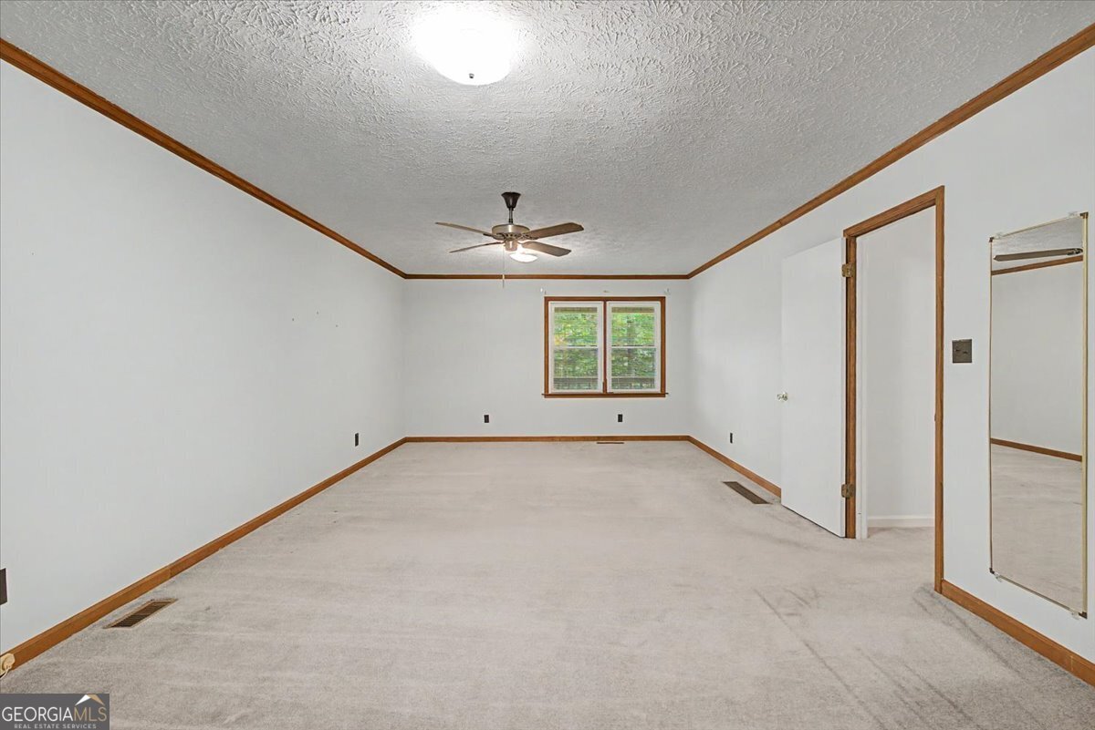 596 Morningside Drive Property Photo 27