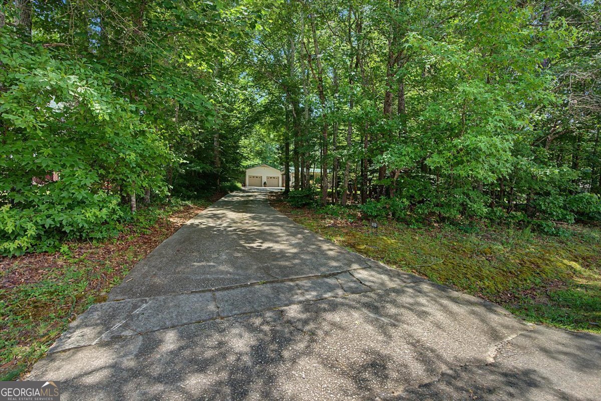 596 Morningside Drive Property Photo 37