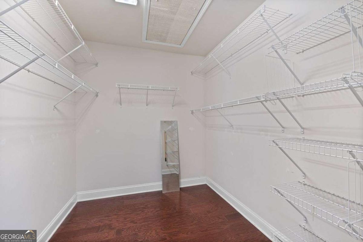 1034 East Paces Chas Ne Property Photo 21