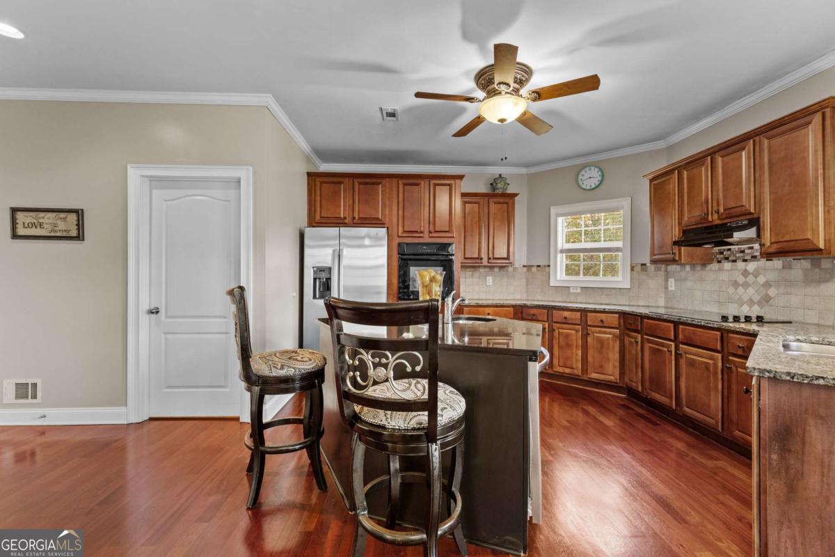 2202 Escalade Court Property Photo 21