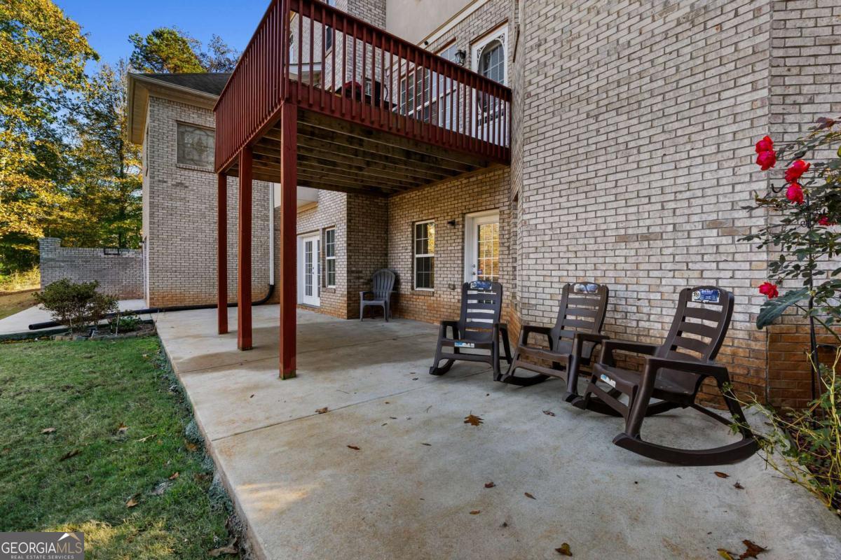 2202 Escalade Court Property Photo 74