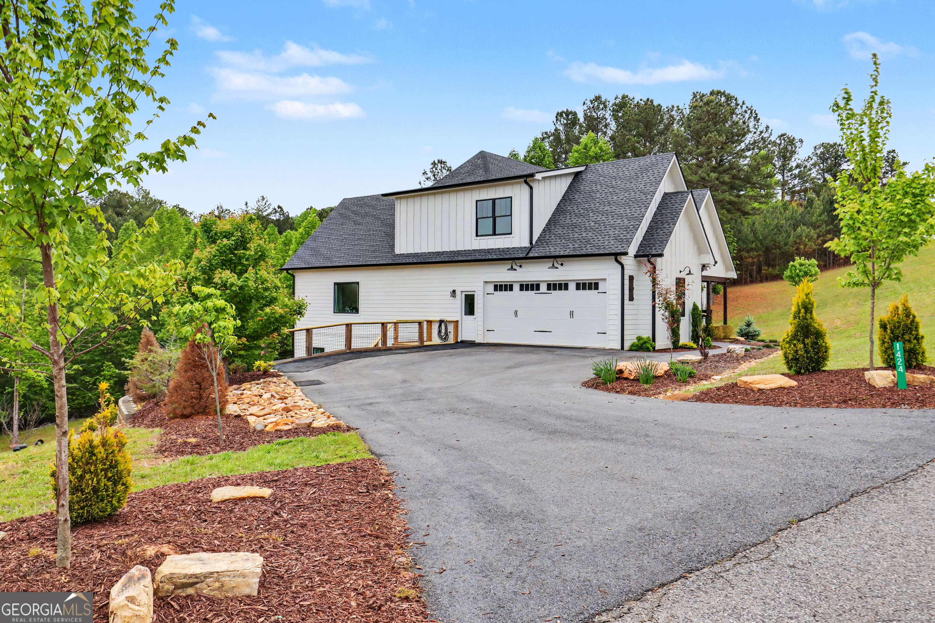1424 Ridge Pointe Way Property Photo 6