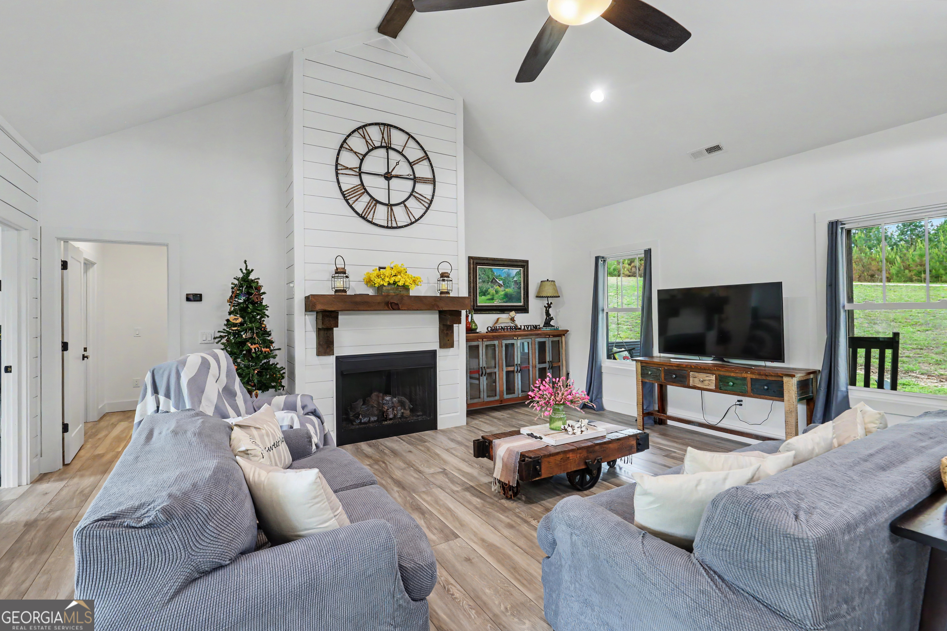 1424 Ridge Pointe Way Property Photo 12