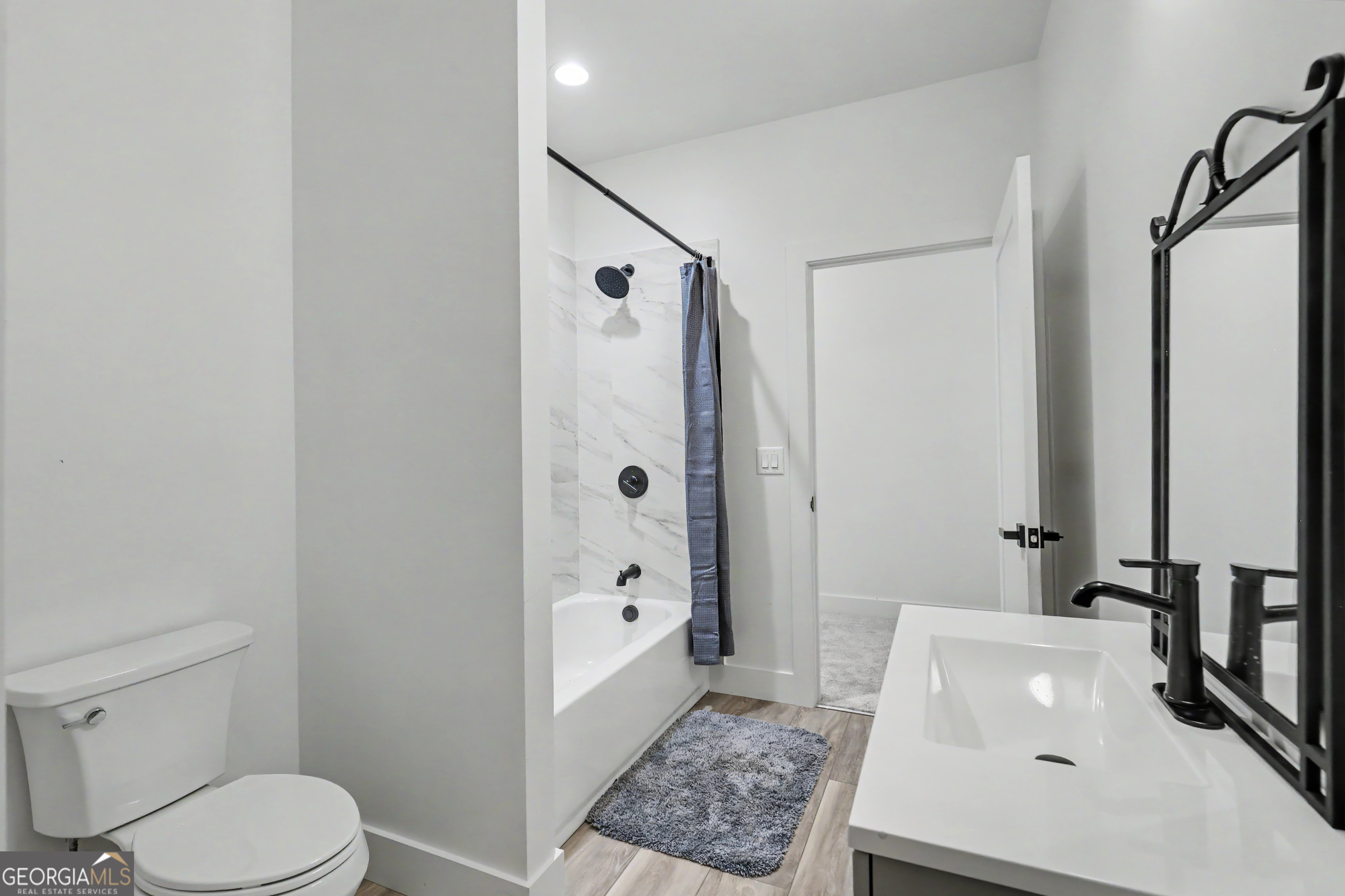 1424 Ridge Pointe Way Property Photo 58