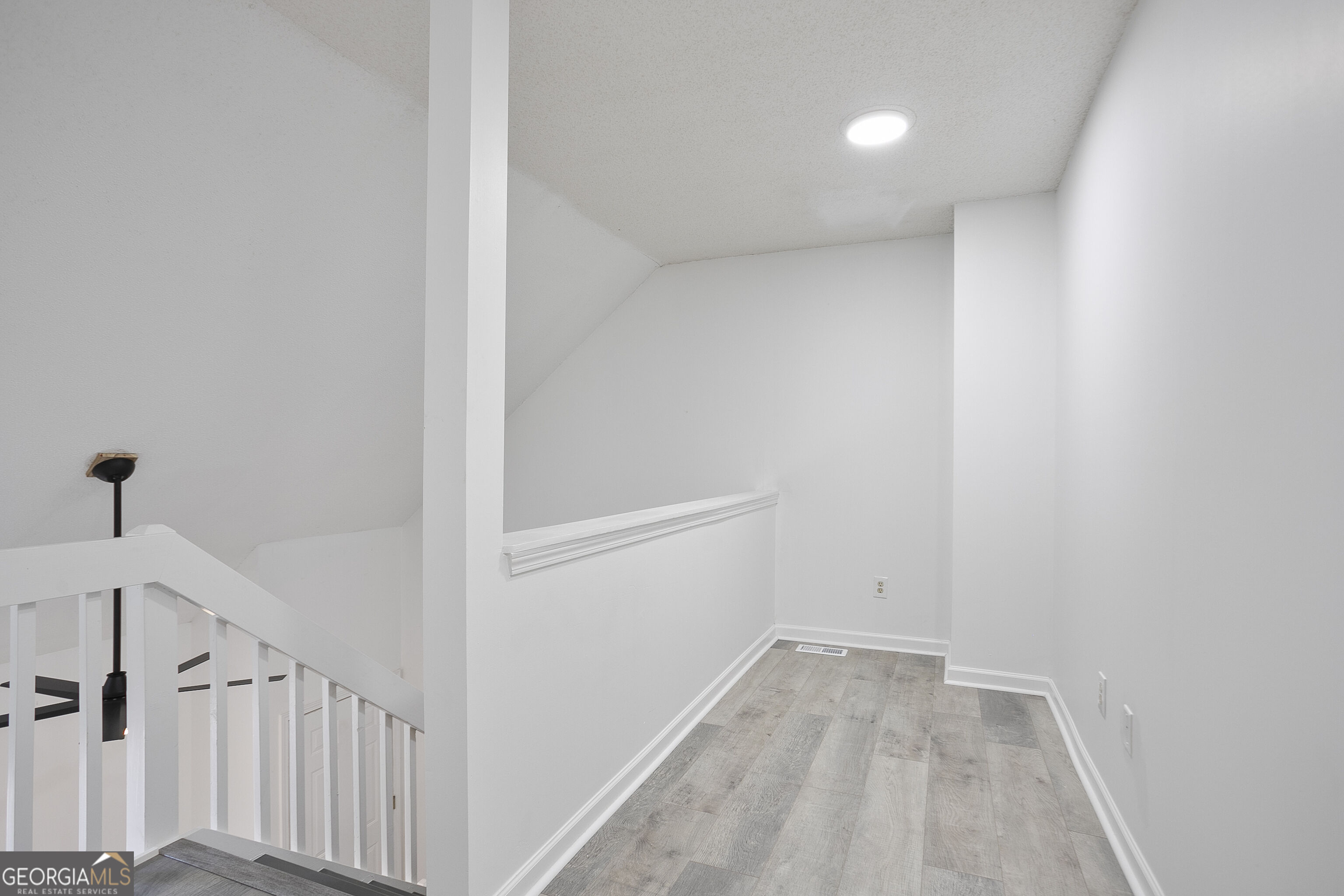 6712 Lakewood Drive Property Photo 15