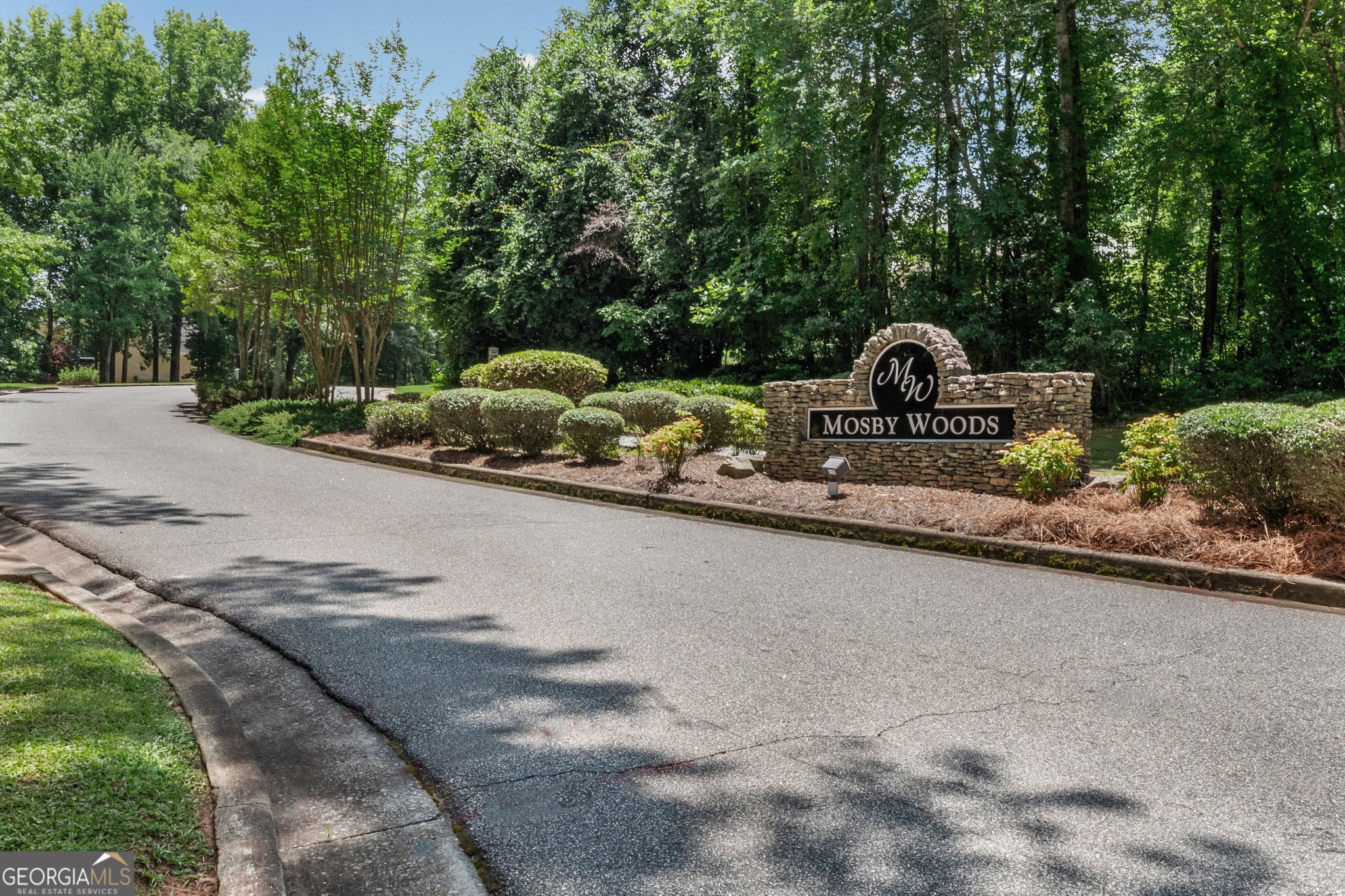 275 Mosby Woods Drive Property Photo 43