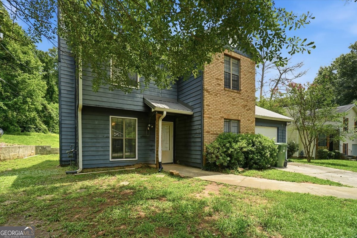 194 Brownlee Road Sw Property Photo 3