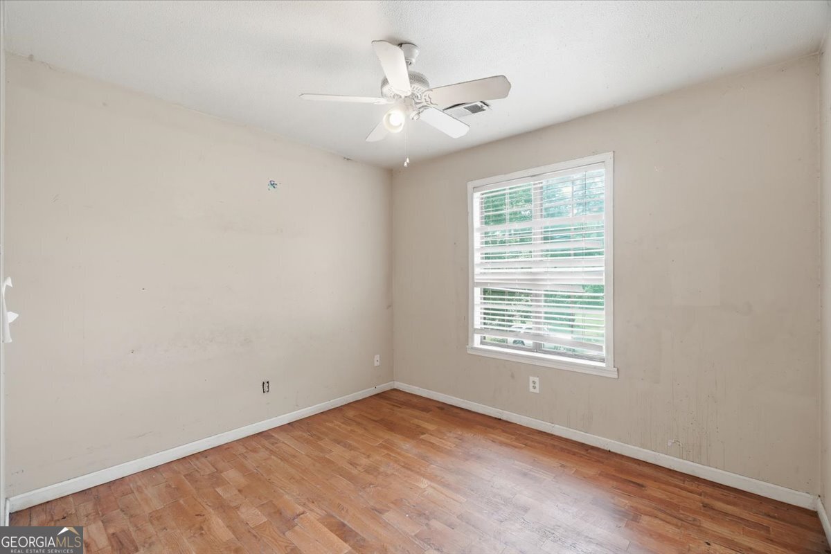 194 Brownlee Road Sw Property Photo 15