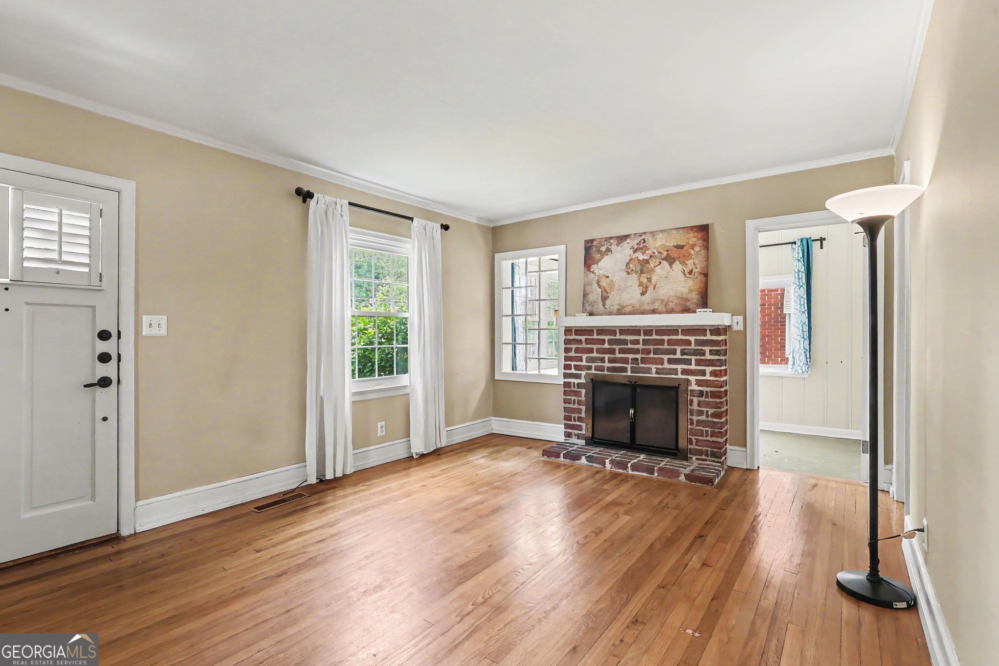 2531 Batavia Street Property Photo 7